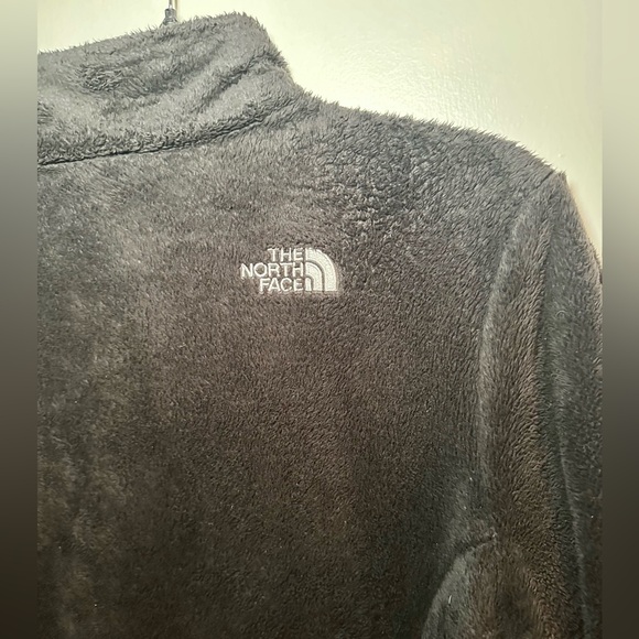 The North Face Osito Women’s black jacket Large - Picture 11 of 15